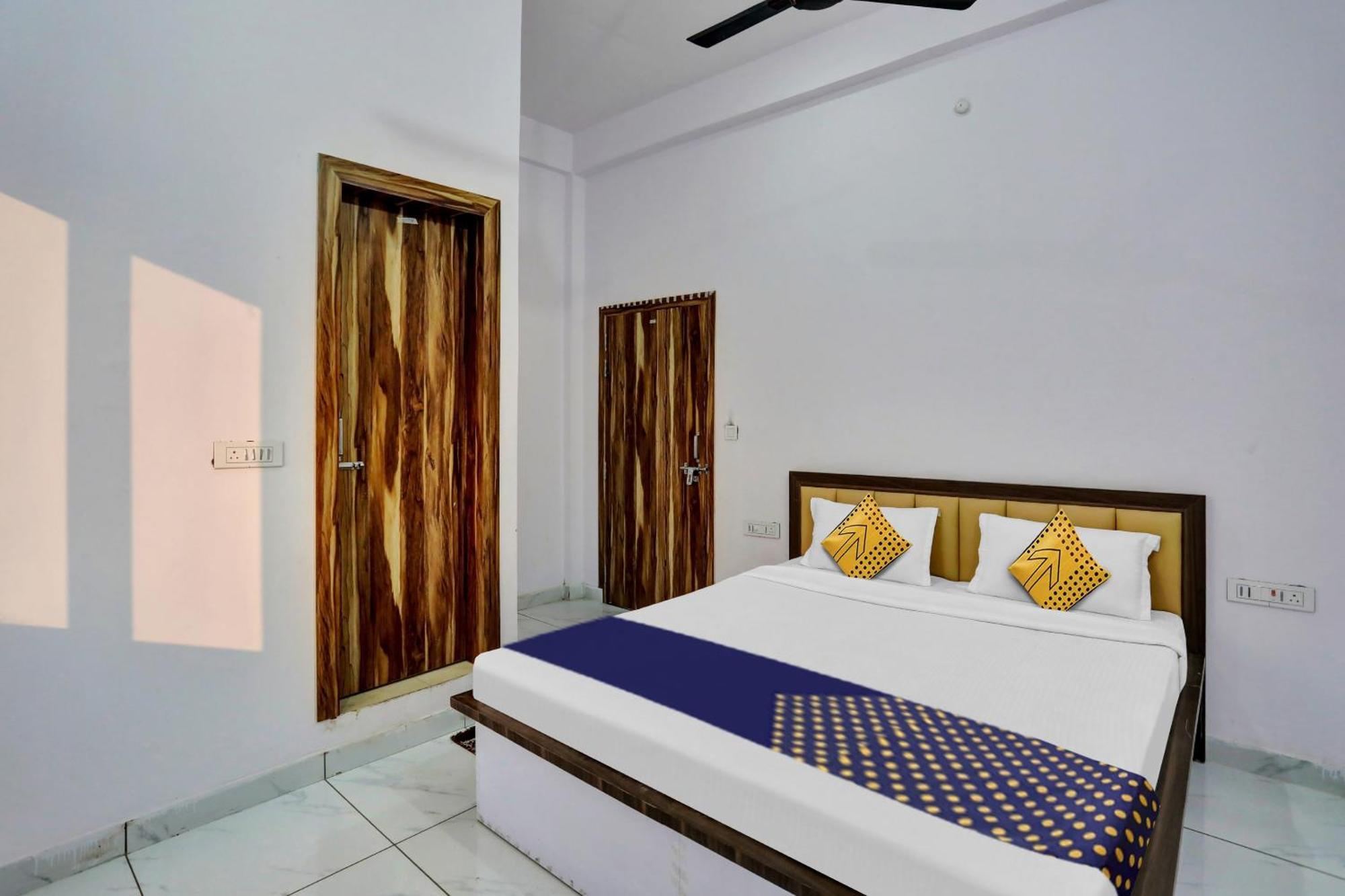 Hotel O Sardarji Hotel And Restaurant Bāzpur Eksteriør billede