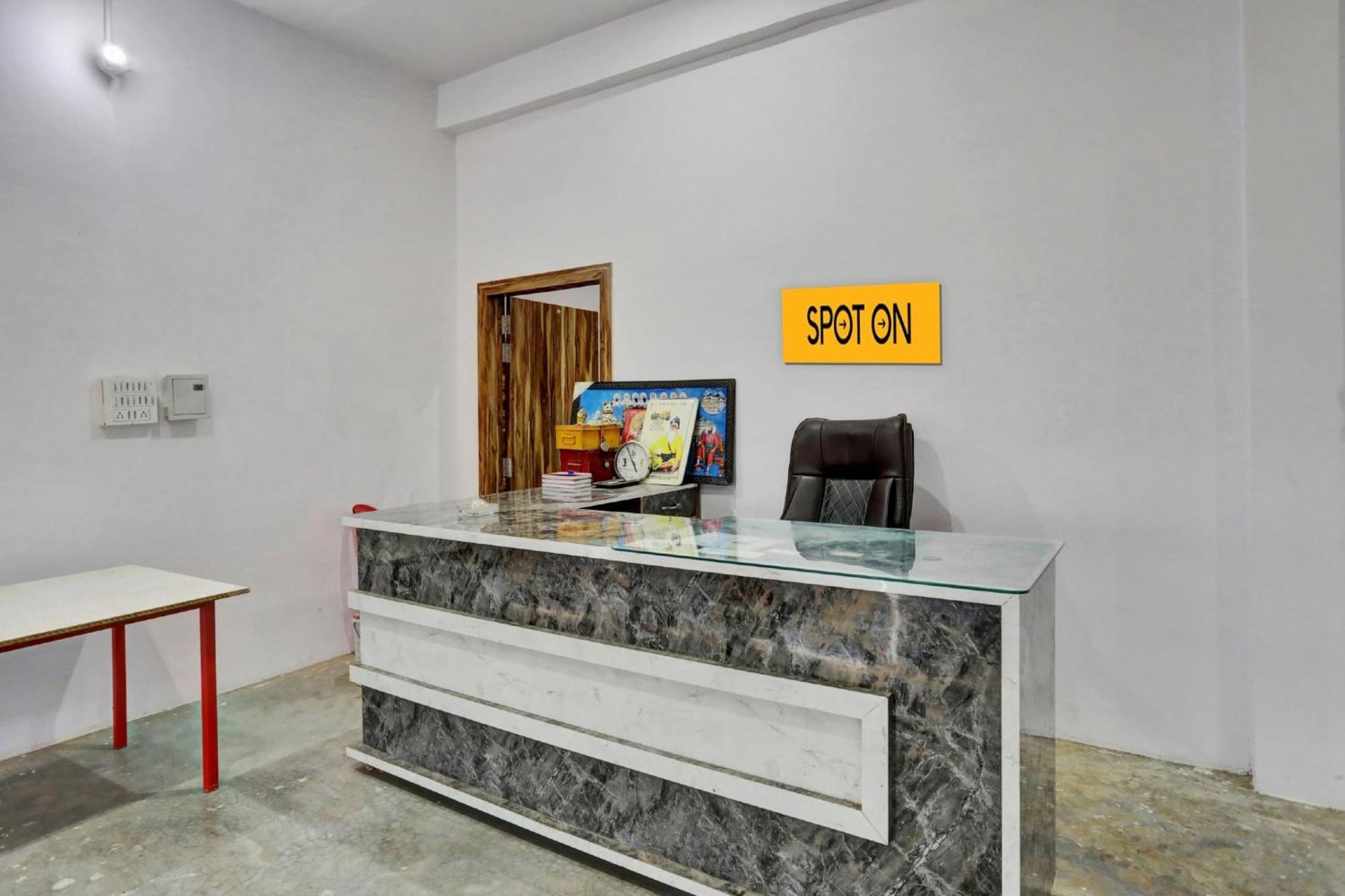 Hotel O Sardarji Hotel And Restaurant Bāzpur Eksteriør billede