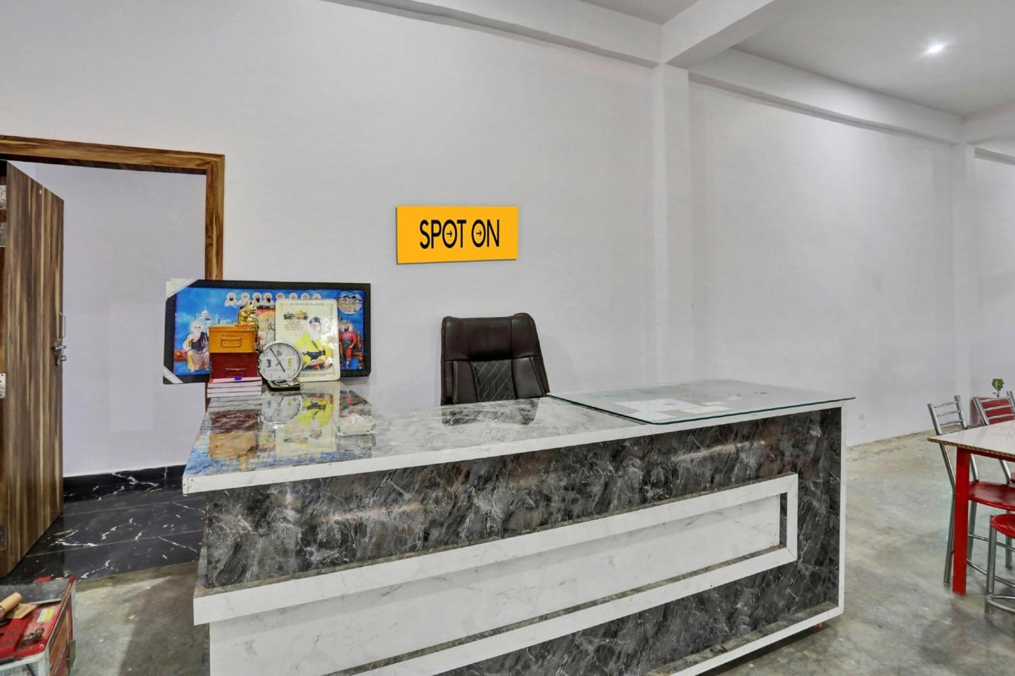 Hotel O Sardarji Hotel And Restaurant Bāzpur Eksteriør billede